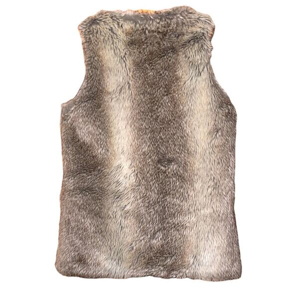 INC International Concepts Tan Ombre Faux Fur Vest size M/L - Picture 2 of 8